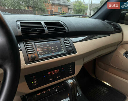 Черный БМВ Х5, объемом двигателя 3 л и пробегом 350 тыс. км за 12900 $, фото 24 на Automoto.ua