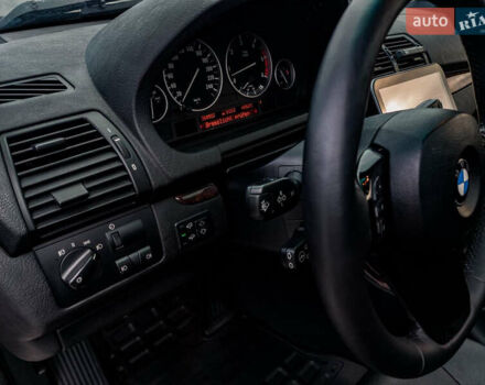Черный БМВ Х5, объемом двигателя 3 л и пробегом 380 тыс. км за 15300 $, фото 29 на Automoto.ua