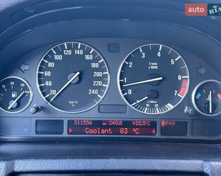 Черный БМВ Х5, объемом двигателя 4.4 л и пробегом 311 тыс. км за 9500 $, фото 22 на Automoto.ua