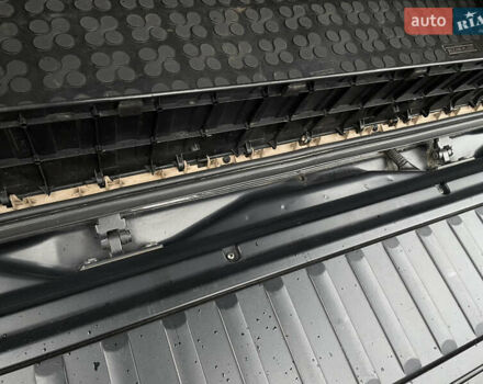 Черный БМВ Х5, объемом двигателя 3 л и пробегом 350 тыс. км за 12900 $, фото 40 на Automoto.ua