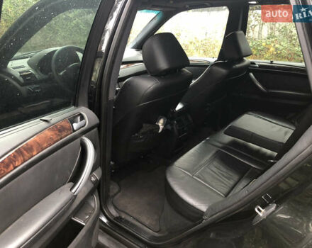 Черный БМВ Х5, объемом двигателя 4.4 л и пробегом 265 тыс. км за 9100 $, фото 9 на Automoto.ua