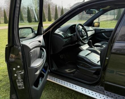 Черный БМВ Х5, объемом двигателя 3 л и пробегом 303 тыс. км за 8800 $, фото 4 на Automoto.ua