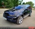 Черный БМВ Х5, объемом двигателя 3 л и пробегом 420 тыс. км за 12000 $, фото 1 на Automoto.ua