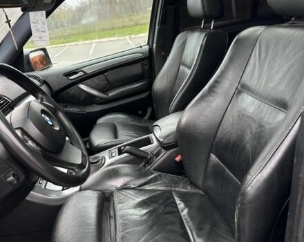 Чорний БМВ Х5, об'ємом двигуна 0 л та пробігом 388 тис. км за 5999 $, фото 6 на Automoto.ua
