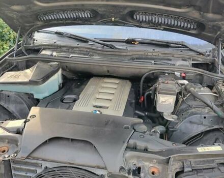 Черный БМВ Х5, объемом двигателя 3 л и пробегом 370 тыс. км за 11500 $, фото 4 на Automoto.ua