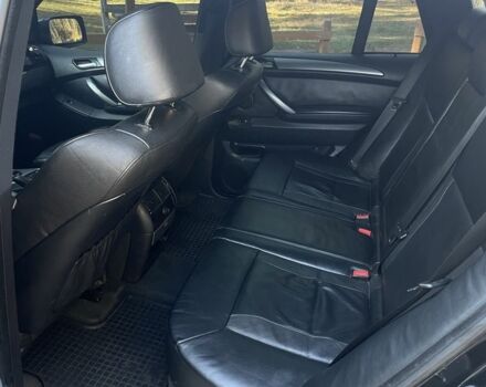 Черный БМВ Х5, объемом двигателя 3 л и пробегом 380 тыс. км за 11200 $, фото 7 на Automoto.ua
