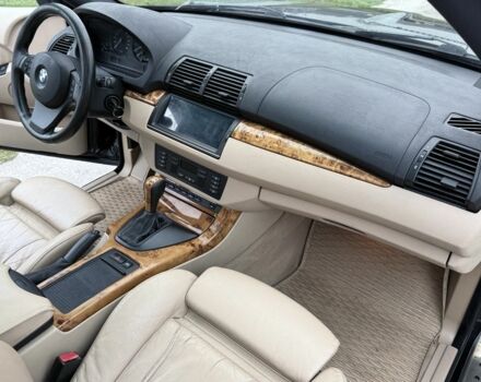 Чорний БМВ Х5, об'ємом двигуна 3 л та пробігом 310 тис. км за 6850 $, фото 20 на Automoto.ua