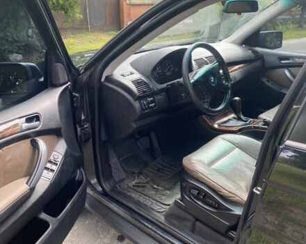 Черный БМВ Х5, объемом двигателя 3 л и пробегом 318 тыс. км за 11900 $, фото 12 на Automoto.ua