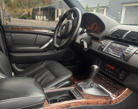 Чорний БМВ Х5, об'ємом двигуна 3 л та пробігом 369 тис. км за 11300 $, фото 4 на Automoto.ua