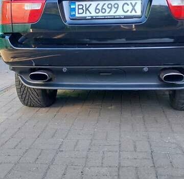 Черный БМВ Х5, объемом двигателя 3 л и пробегом 373 тыс. км за 14999 $, фото 2 на Automoto.ua