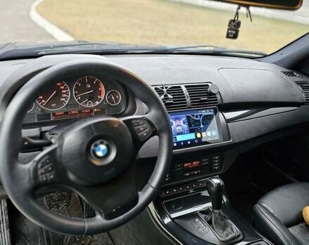 Чорний БМВ Х5, об'ємом двигуна 3 л та пробігом 360 тис. км за 11900 $, фото 2 на Automoto.ua
