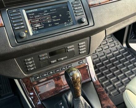 Чорний БМВ Х5, об'ємом двигуна 3 л та пробігом 275 тис. км за 12950 $, фото 61 на Automoto.ua