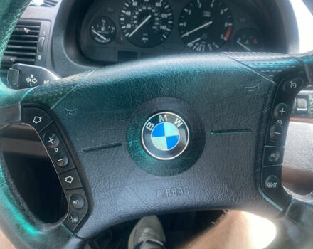 Черный БМВ Х5, объемом двигателя 3 л и пробегом 318 тыс. км за 11900 $, фото 5 на Automoto.ua