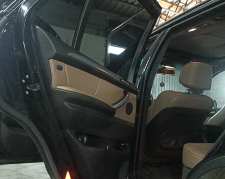 Черный БМВ Х5, объемом двигателя 3 л и пробегом 380 тыс. км за 12400 $, фото 14 на Automoto.ua