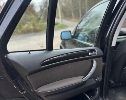 Чорний БМВ Х5, об'ємом двигуна 3 л та пробігом 295 тис. км за 6300 $, фото 16 на Automoto.ua