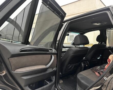 Чорний БМВ Х5, об'ємом двигуна 3 л та пробігом 264 тис. км за 5000 $, фото 7 на Automoto.ua