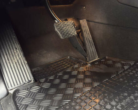 Черный БМВ Х5, объемом двигателя 3 л и пробегом 373 тыс. км за 9500 $, фото 9 на Automoto.ua