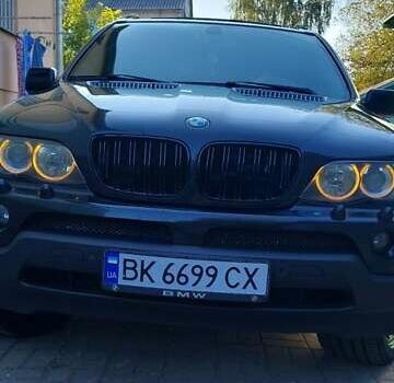 Черный БМВ Х5, объемом двигателя 3 л и пробегом 373 тыс. км за 14999 $, фото 1 на Automoto.ua