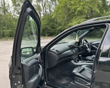 Чорний БМВ Х5, об'ємом двигуна 3 л та пробігом 153 тис. км за 4999 $, фото 13 на Automoto.ua