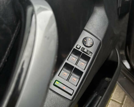 Черный БМВ Х5, объемом двигателя 2.99 л и пробегом 334 тыс. км за 11200 $, фото 34 на Automoto.ua