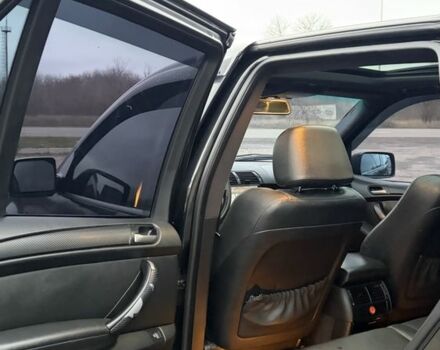 Чорний БМВ Х5, об'ємом двигуна 3 л та пробігом 300 тис. км за 6200 $, фото 17 на Automoto.ua