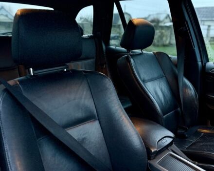 Чорний БМВ Х5, об'ємом двигуна 3 л та пробігом 352 тис. км за 12000 $, фото 3 на Automoto.ua