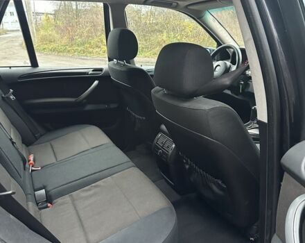 Чорний БМВ Х5, об'ємом двигуна 3 л та пробігом 295 тис. км за 6300 $, фото 14 на Automoto.ua