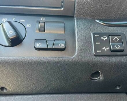 Чорний БМВ Х5, об'ємом двигуна 4.8 л та пробігом 280 тис. км за 13300 $, фото 9 на Automoto.ua