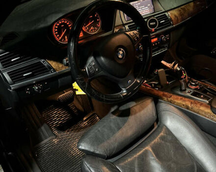 Чорний БМВ Х5, об'ємом двигуна 4.8 л та пробігом 287 тис. км за 11800 $, фото 12 на Automoto.ua