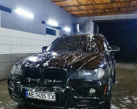 Чорний БМВ Х5, об'ємом двигуна 3 л та пробігом 320 тис. км за 12000 $, фото 4 на Automoto.ua