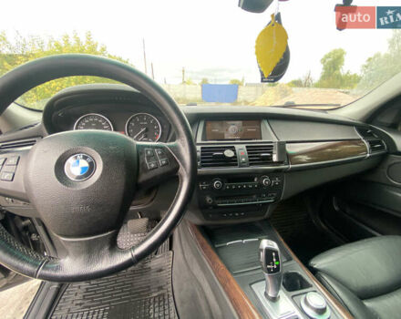 Черный БМВ Х5, объемом двигателя 3 л и пробегом 240 тыс. км за 12000 $, фото 27 на Automoto.ua