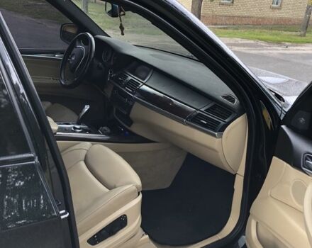 БМВ Х5 2007 в Чернигове на Automoto.ua Черный БМВ Х5, объемом двигателя 4.8 л и пробегом 230 тыс. км за 10200 $, фото 6 на Automoto.ua