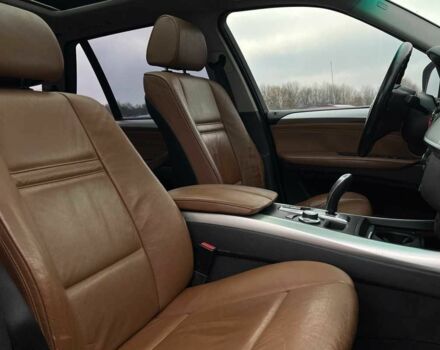 Черный БМВ Х5, объемом двигателя 4.8 л и пробегом 202 тыс. км за 12500 $, фото 16 на Automoto.ua