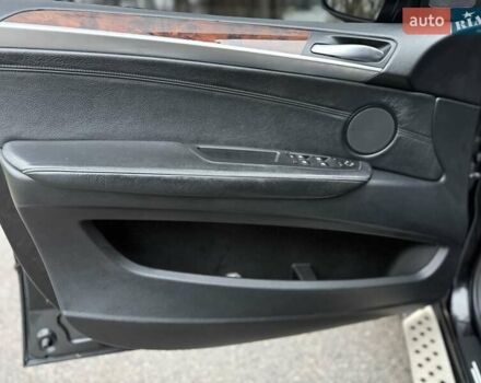 Чорний БМВ Х5, об'ємом двигуна 3 л та пробігом 364 тис. км за 8999 $, фото 14 на Automoto.ua