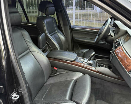 Черный БМВ Х5, объемом двигателя 4.8 л и пробегом 282 тыс. км за 13900 $, фото 26 на Automoto.ua