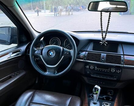 Чорний БМВ Х5, об'ємом двигуна 3 л та пробігом 300 тис. км за 13500 $, фото 7 на Automoto.ua