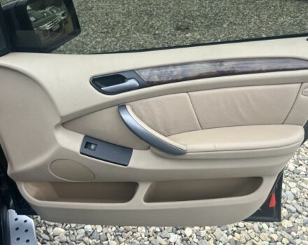 Чорний БМВ Х5, об'ємом двигуна 3 л та пробігом 320 тис. км за 11199 $, фото 8 на Automoto.ua
