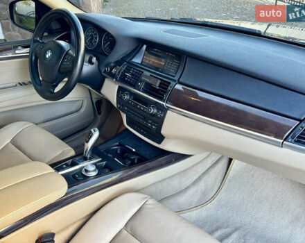 Черный БМВ Х5, объемом двигателя 4.8 л и пробегом 287 тыс. км за 8700 $, фото 21 на Automoto.ua