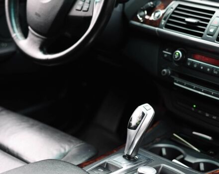 Черный БМВ Х5, объемом двигателя 3 л и пробегом 2 тыс. км за 14000 $, фото 5 на Automoto.ua