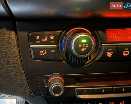 Черный БМВ Х5, объемом двигателя 3 л и пробегом 265 тыс. км за 12500 $, фото 43 на Automoto.ua