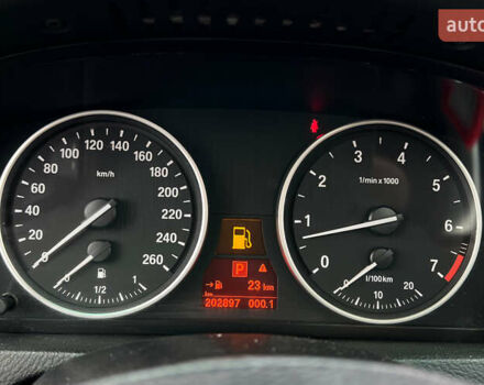 Черный БМВ Х5, объемом двигателя 4.8 л и пробегом 202 тыс. км за 12500 $, фото 12 на Automoto.ua