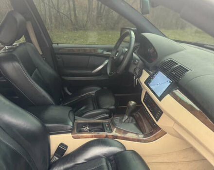 Чорний БМВ Х5, об'ємом двигуна 2.99 л та пробігом 297 тис. км за 12999 $, фото 52 на Automoto.ua