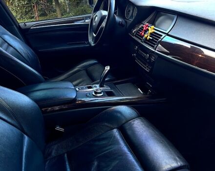 Черный БМВ Х5, объемом двигателя 3 л и пробегом 360 тыс. км за 9500 $, фото 5 на Automoto.ua