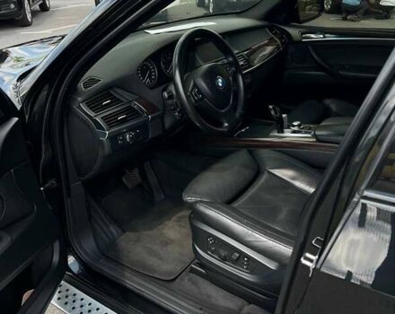 Черный БМВ Х5, объемом двигателя 4.8 л и пробегом 255 тыс. км за 14000 $, фото 13 на Automoto.ua