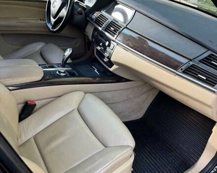 Черный БМВ Х5, объемом двигателя 4.8 л и пробегом 158 тыс. км за 13000 $, фото 14 на Automoto.ua