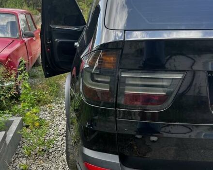 Черный БМВ Х5, объемом двигателя 4.8 л и пробегом 358 тыс. км за 10000 $, фото 6 на Automoto.ua