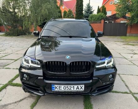 Черный БМВ Х5, объемом двигателя 4.8 л и пробегом 300 тыс. км за 11000 $, фото 2 на Automoto.ua