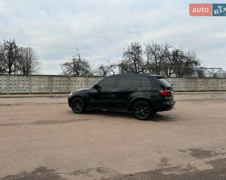 Черный БМВ Х5, объемом двигателя 4.8 л и пробегом 300 тыс. км за 9500 $, фото 3 на Automoto.ua