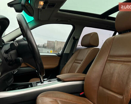 Черный БМВ Х5, объемом двигателя 4.8 л и пробегом 202 тыс. км за 12500 $, фото 6 на Automoto.ua