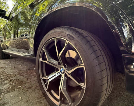 Черный БМВ Х5, объемом двигателя 4.8 л и пробегом 330 тыс. км за 11000 $, фото 7 на Automoto.ua